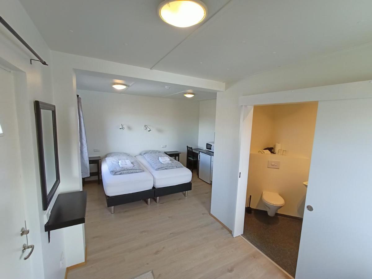 Guesthouse Storu-Laugar Eksteriør bilde
