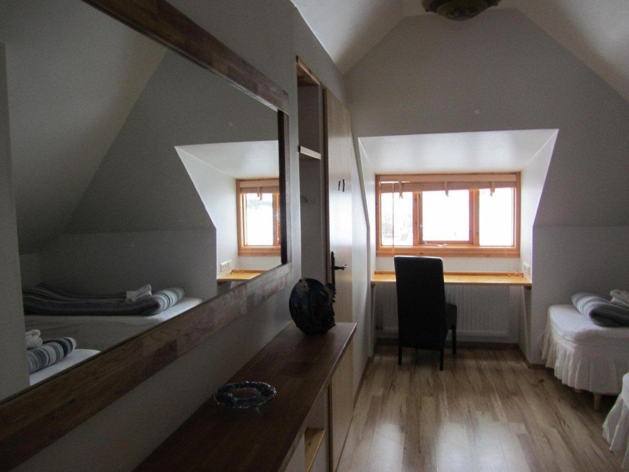 Guesthouse Storu-Laugar Eksteriør bilde