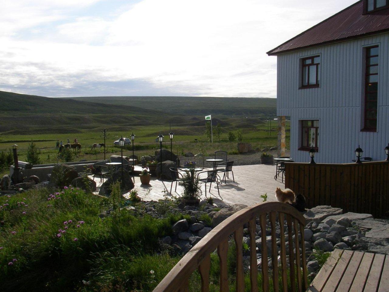 Guesthouse Storu-Laugar Eksteriør bilde